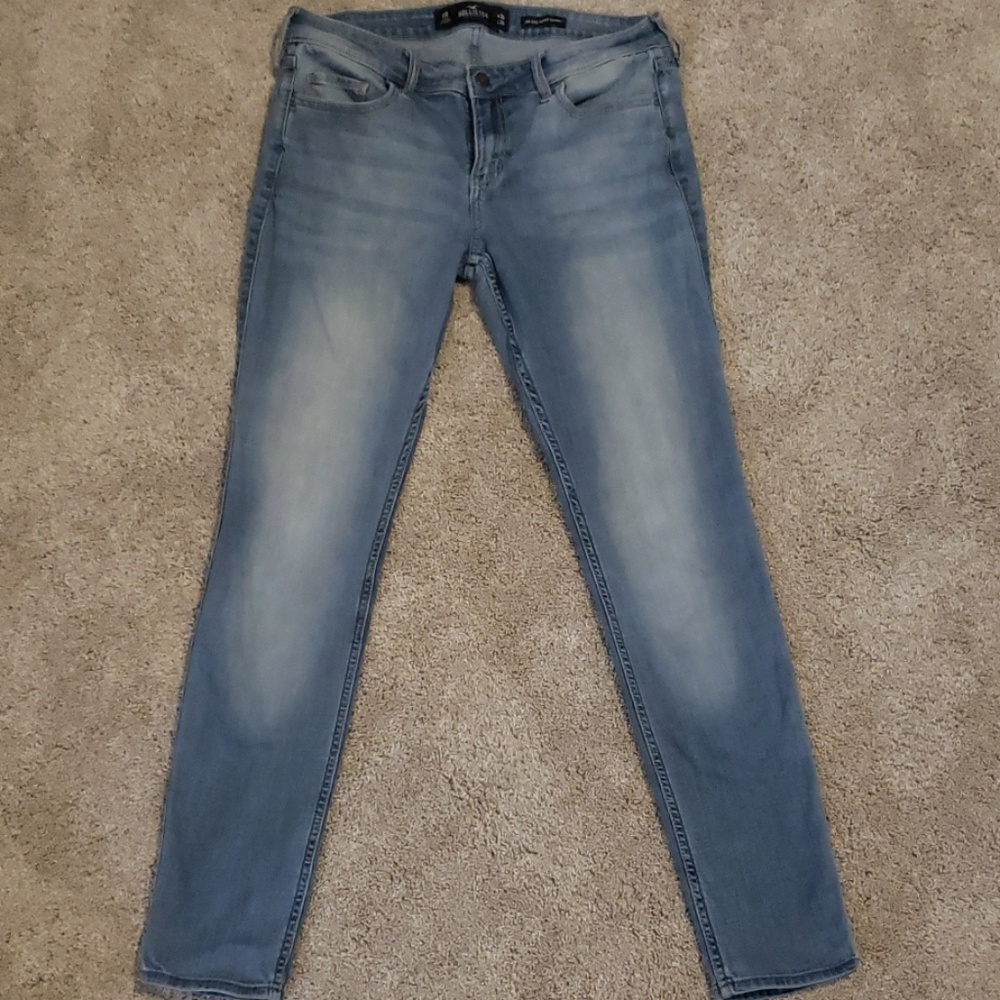 Hollister Super Skinny Lowrise